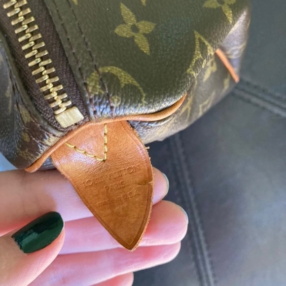 Authentic Louis Vuitton Speedy 25 - Picture 7 of 13